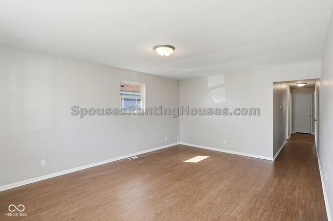 Building Photo - 1414 Ingomar St