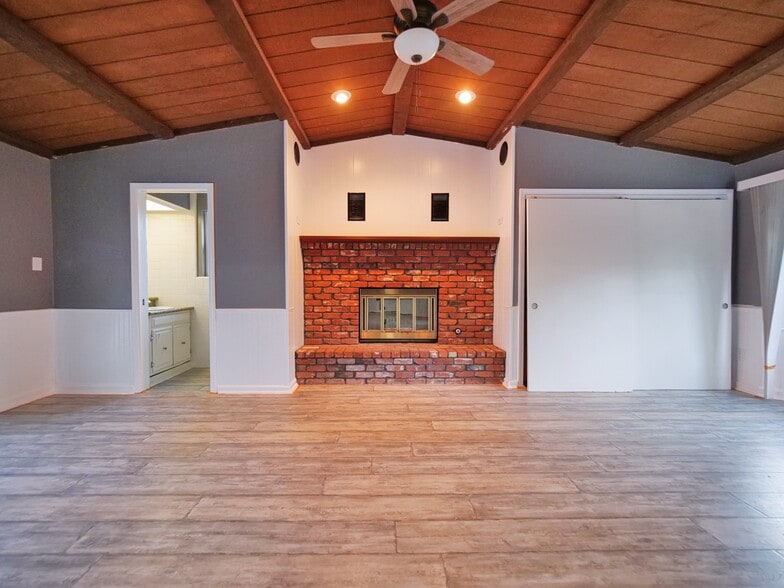 Building Photo - 2537 Warrego Way