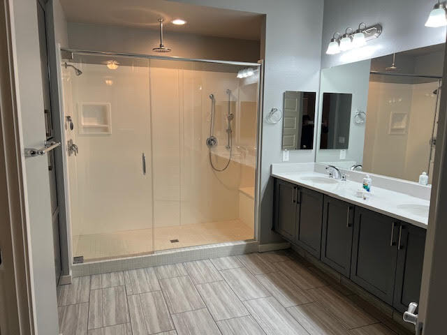 Building Photo - 23061 E Mayberry Rd