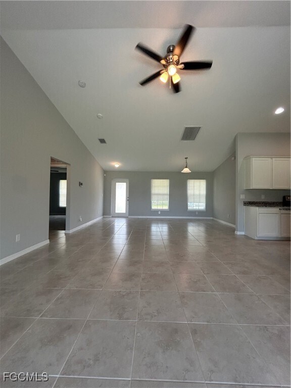 Building Photo - 1202 NW 22nd Ave