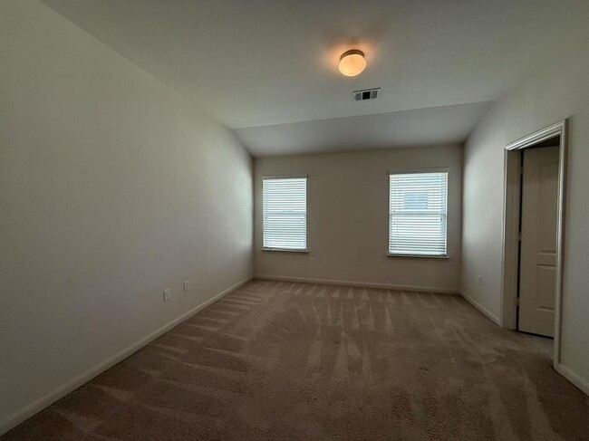 Building Photo - 1604 Colorado Bend Dr