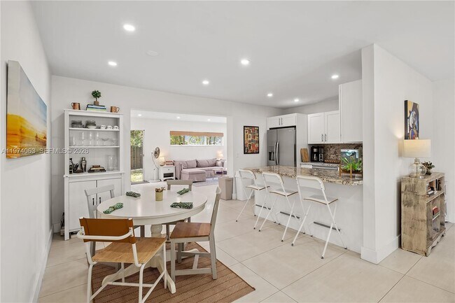 Building Photo - 11720 SW 81st Rd