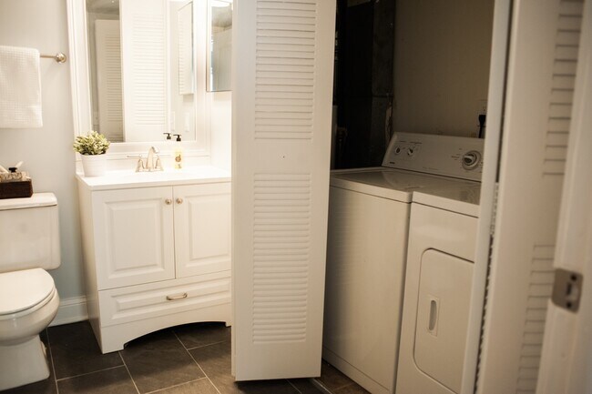 Building Photo - Flo-Mar Terraces