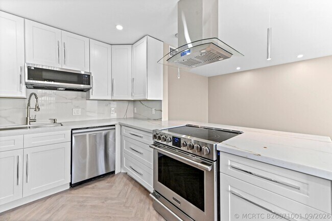 Building Photo - 4055 Wolverton C