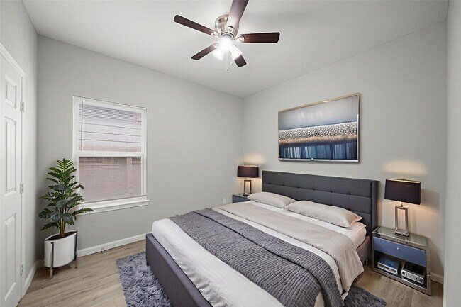 Building Photo - 4338 Brinkley St