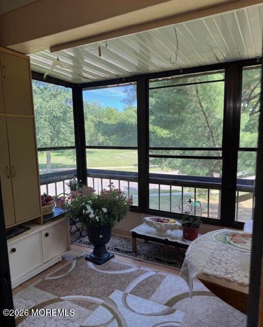 Building Photo - 147 Amberly Dr