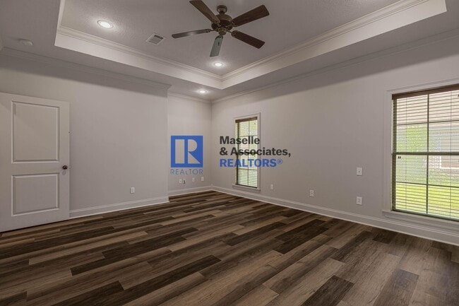 Building Photo - 4 Bed/3 Bath home Ashbrooke Subdivision Madison MS