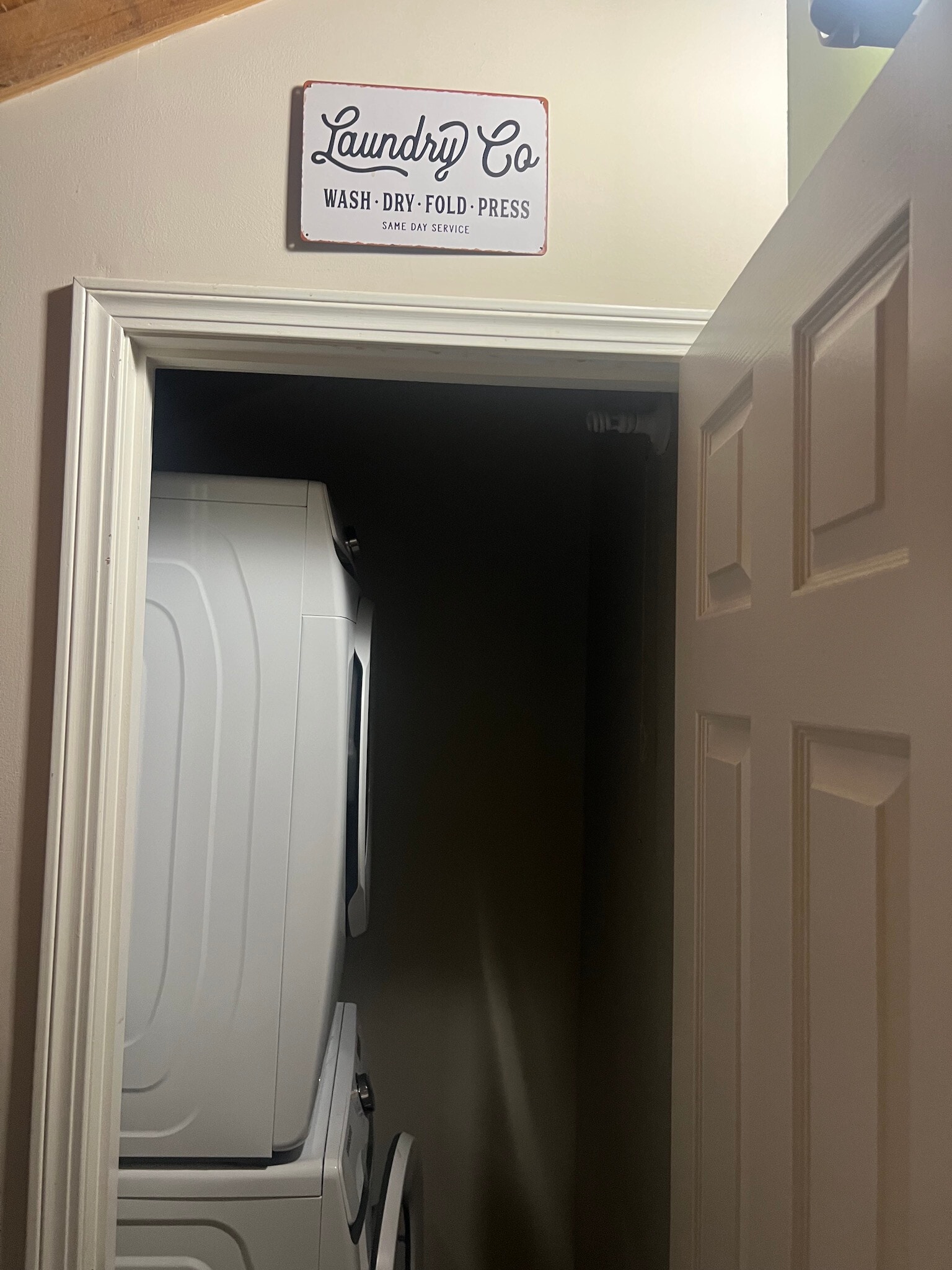 Building Photo - 51 W Blenkner St