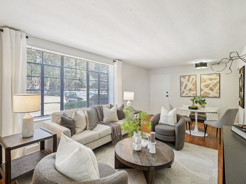 Primary Photo - The Shelton at Cameron Court Apts.