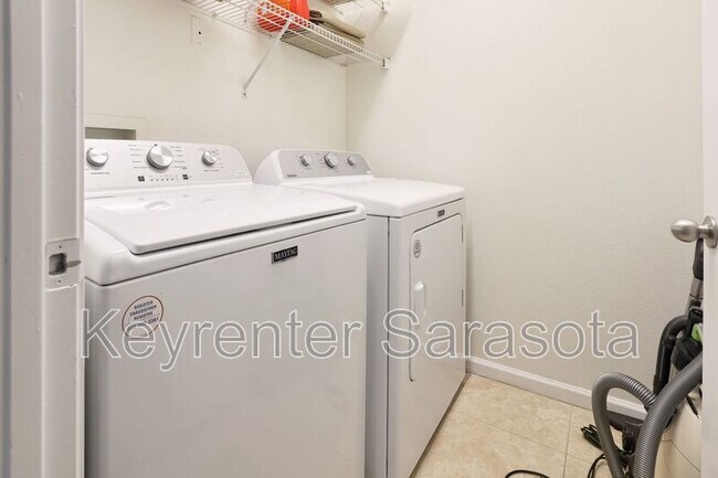 Building Photo - 4802 51st St W