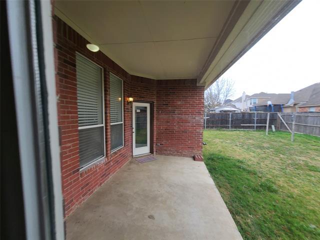 Building Photo - 622 Manchester Dr