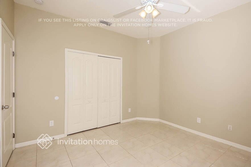Building Photo - 1835 Raven Glen Dr