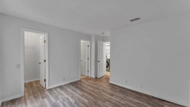 Building Photo - 3360 Fiddle Leaf Way