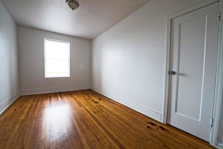 Building Photo - 7053 S Saint Lawrence Ave