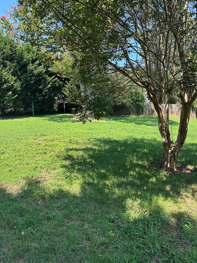 Building Photo - Home in Easley close proximity to schools!!