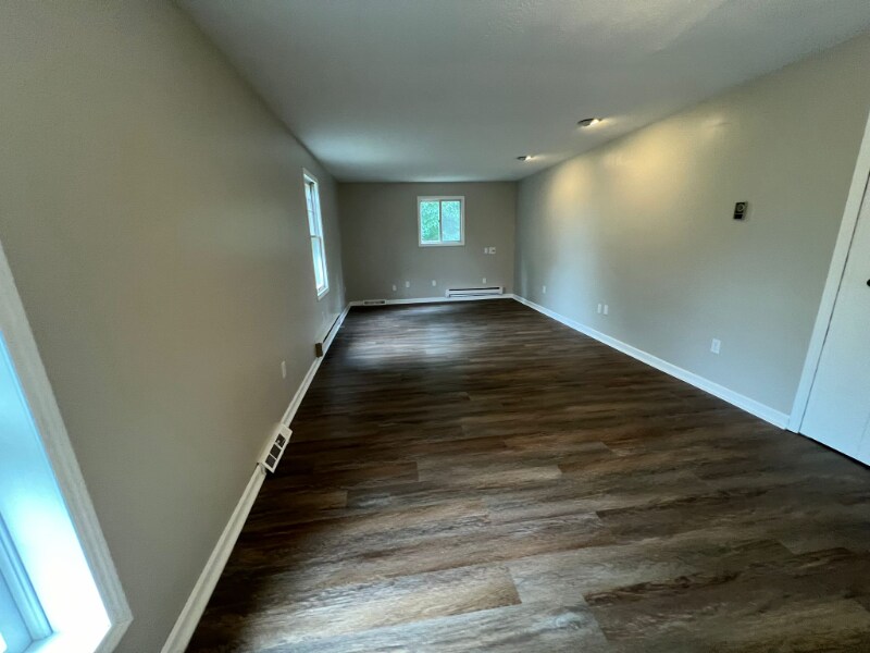 Building Photo - 1089 Winston Rd