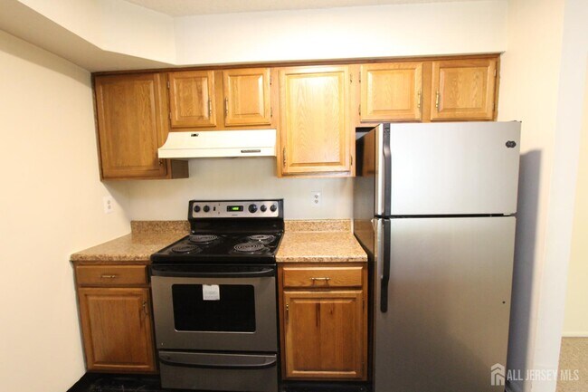 Building Photo - 1105 Aspen Dr