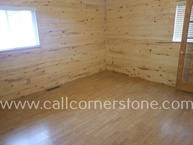 Building Photo - 3622 Alpine Pl