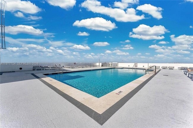 Building Photo - 1830 Radius Dr