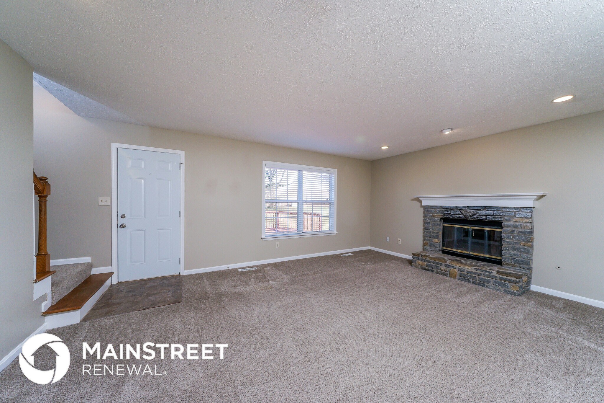 Building Photo - 4623 Wooded Oak Cir