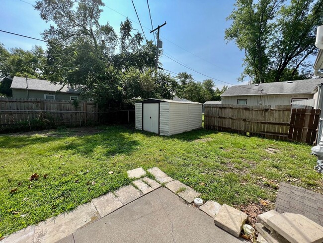 Building Photo - Remodeled Residential Home on East Side - ...