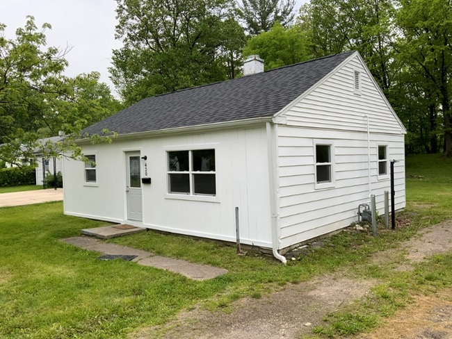 Building Photo - 420 Spayer Ln