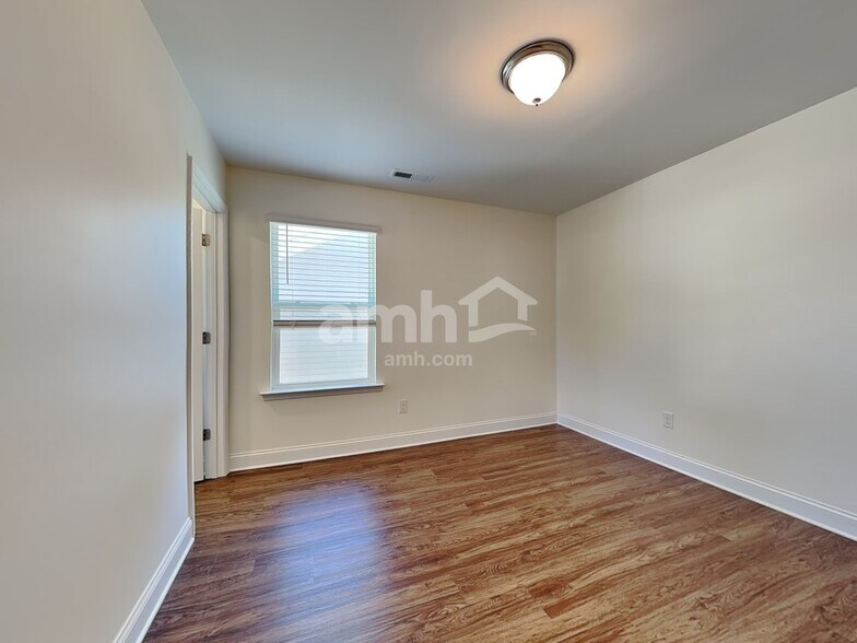 Building Photo - 17331 Alydar Commons Ln