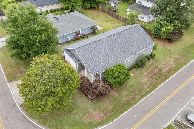 Building Photo - 7485 NW 121st Ave