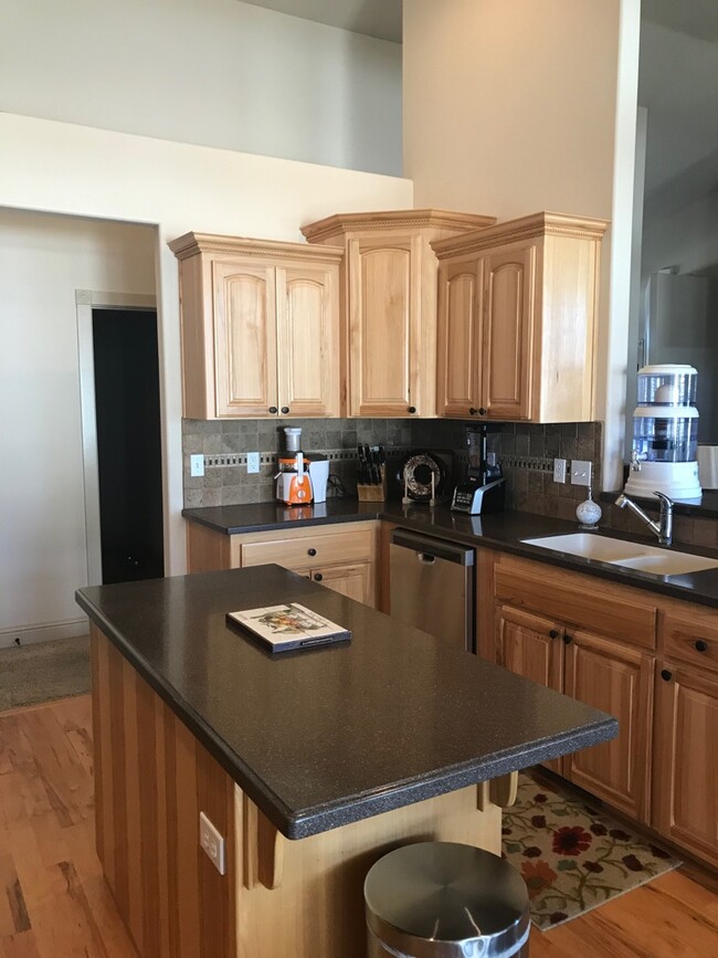 Kitchen - 2744 W Divide Creek St