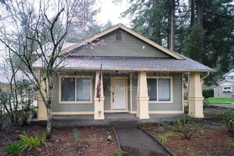 Building Photo - 2510 Mitchell Ave