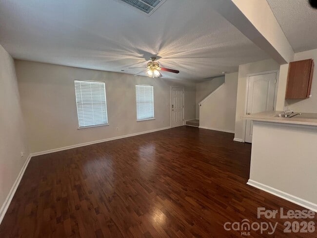 Building Photo - 176 English Hills Dr