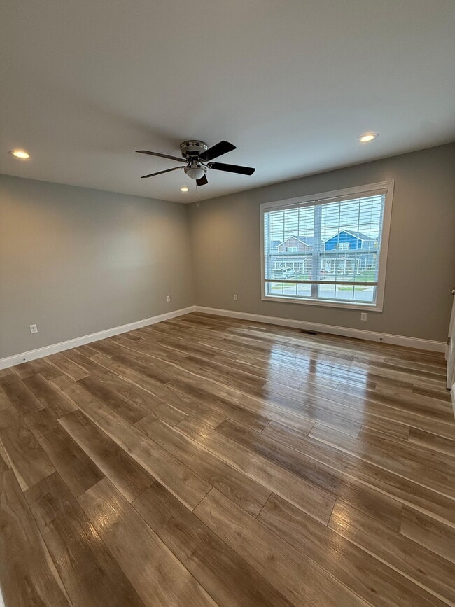 Building Photo - 1035 Judah Bear Blvd