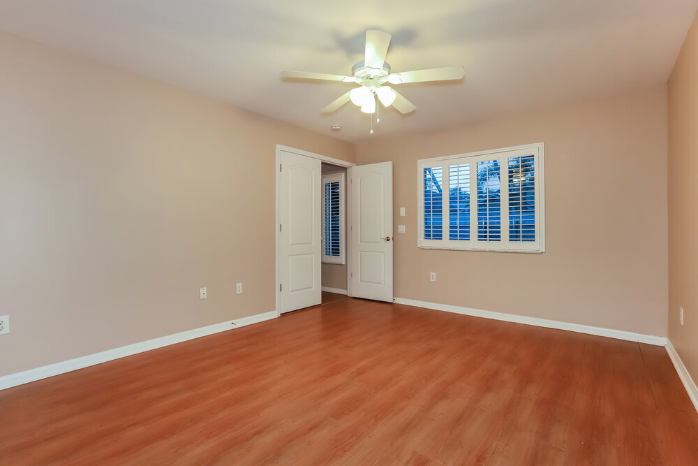 Building Photo - 9323 Hidden Water Cir