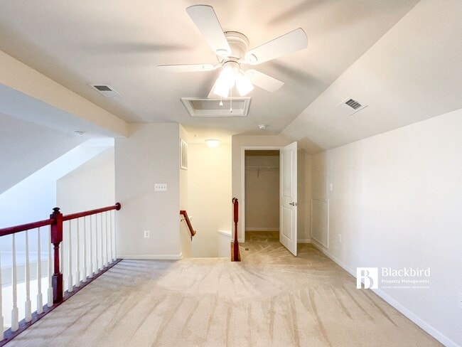 Building Photo - 3815 Hansberry Ct NE