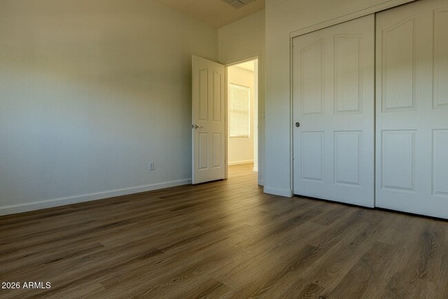 Building Photo - 2051 E Carla Vista Dr