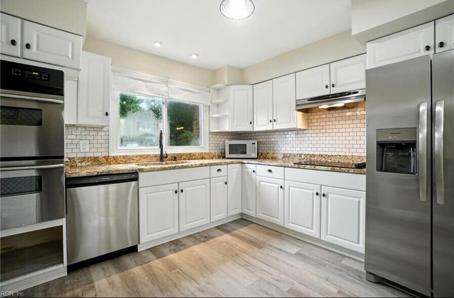 Primary Photo - 590 Tenbee Ln