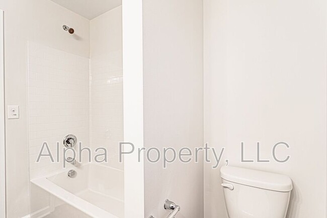 Building Photo - 320 Trail Branch Ct.