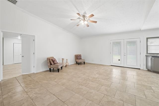 Building Photo - 5161 Bartlett Dr