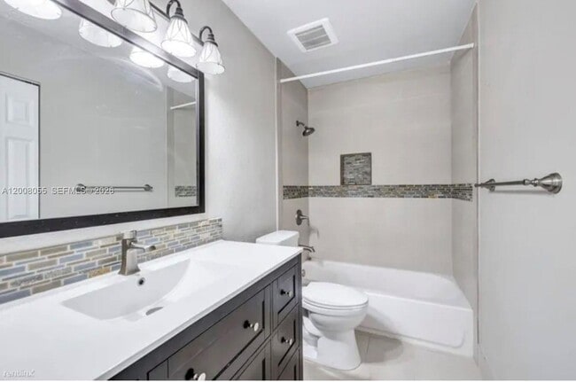 Building Photo - 5222 NW 53rd Cir