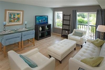 Building Photo - Sapphire Condominiums - 1 bedroom