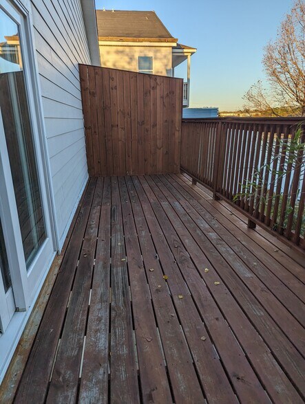 Building Photo - 4426 Pontchartrain Dr