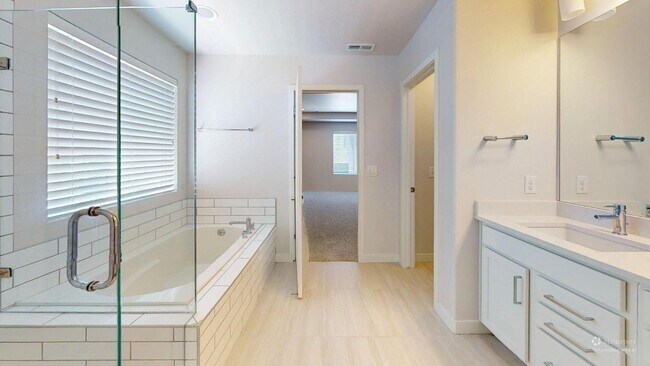 Building Photo - Fabulous 5-Bedroom Corner House with Large Yard
