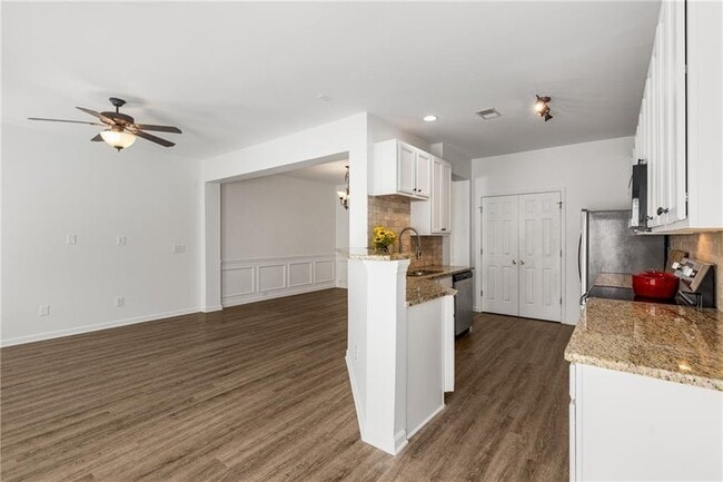 Building Photo - 1776 Willow Branch Ln