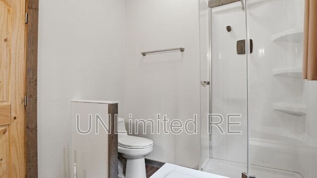 Building Photo - 4553 S Lake Mary Rd