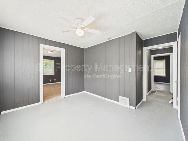 Building Photo - 3354 Jackson Ave