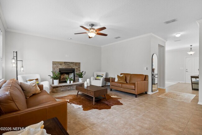 Building Photo - 225 S Torwood Dr