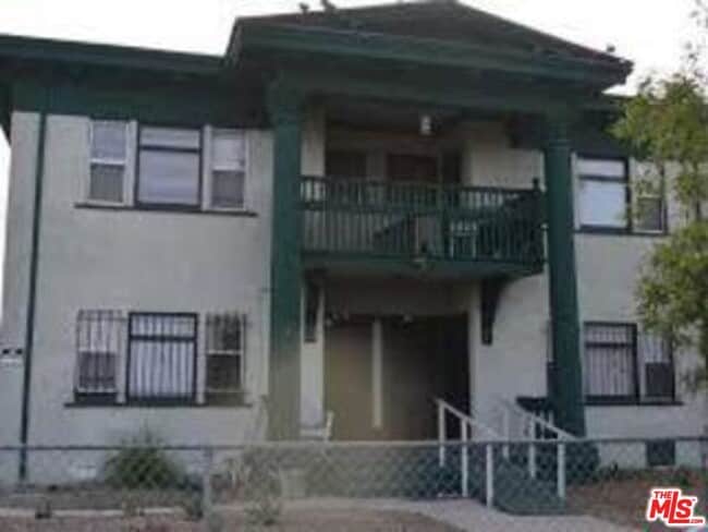 Building Photo - 3119 Van Buren Pl