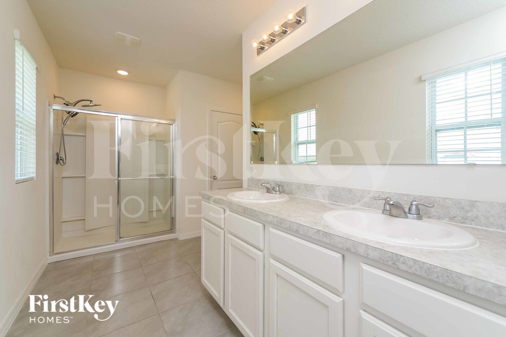 Building Photo - 3345 Wellborn Dr