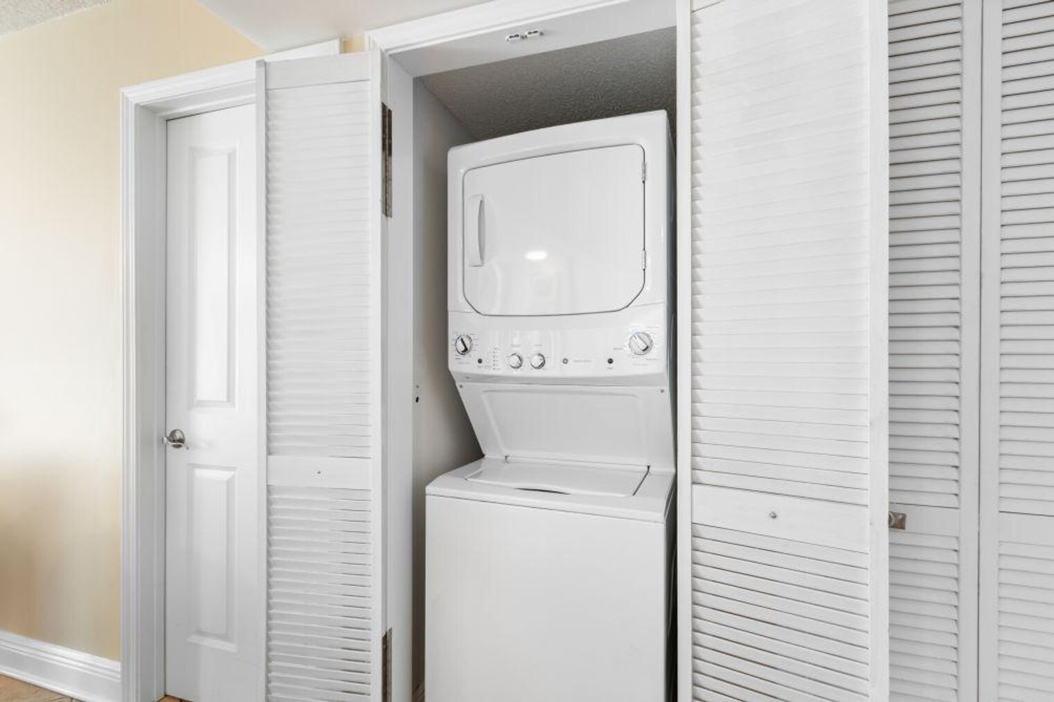 Building Photo - 24522 Perdido Beach Blvd