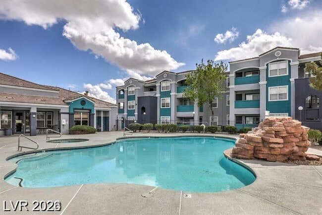 Building Photo - Awesome 1bed/1bath condo located in Centennial Hills